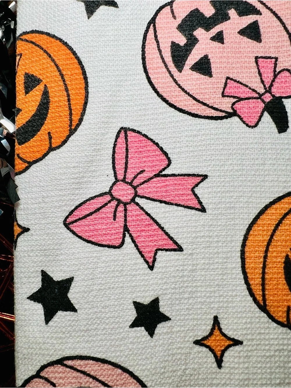 2 Halloween Pumpkins & Ribbon Bows Kitchen Towels Pink & Orange Jack o Lanterns